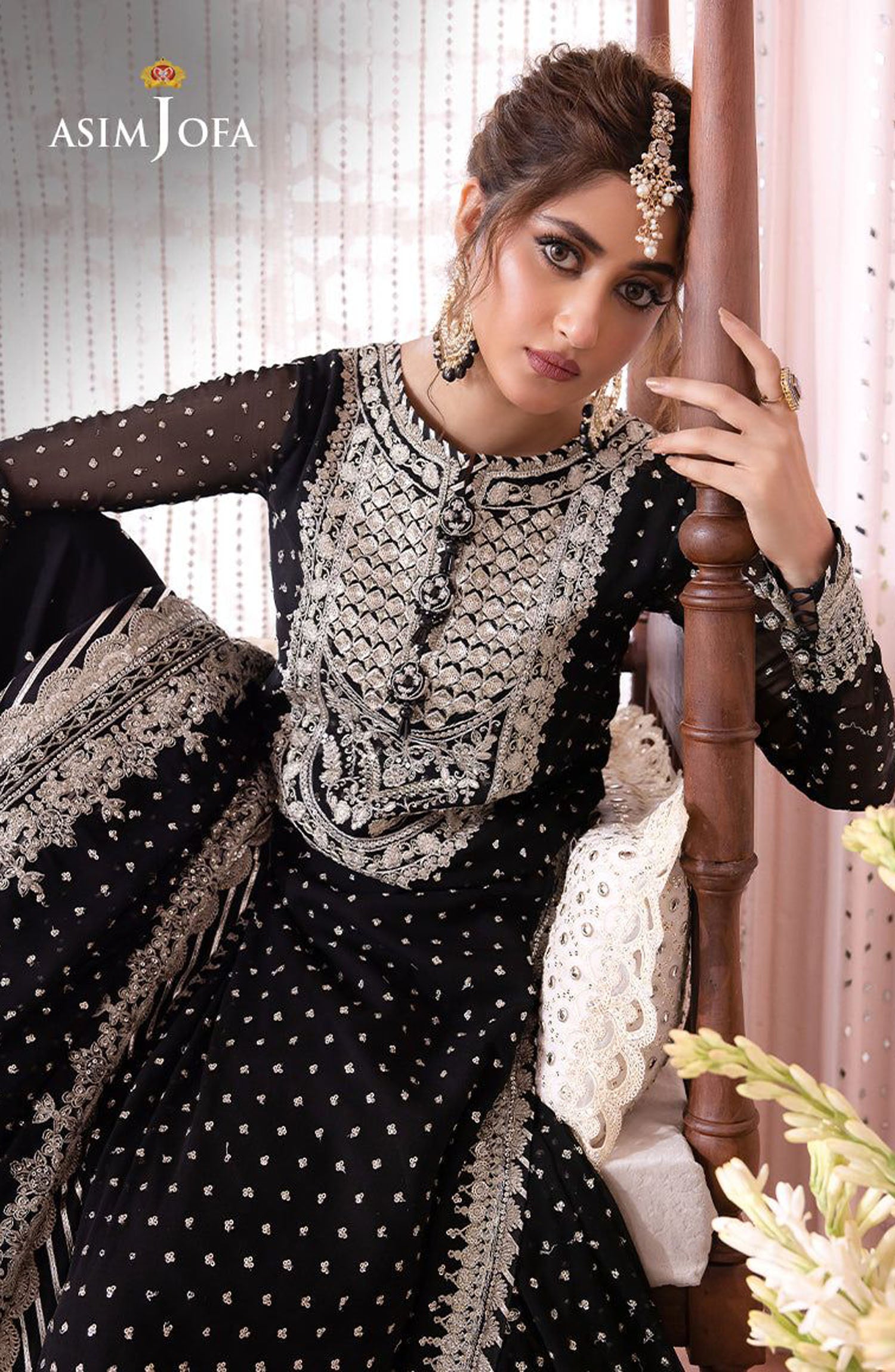 ASIM JOFA
FABRIC
CHIFFON Suit With SATIN SILK Trouser

WORK
SEQUENCE&nbsp;

MEASUREMENTS&nbsp;
SHIRT
Length: 36 Inches&nbsp;
Width: 30 Inches&nbsp;
GARARA
Length: 18 Inches&nbsp;
Width: 120 Inches&nbsp;
TROUSER&nbsp;
3.25 GAZ&nbsp;
#AsimJofareplicadressPakistan #UnstitchedchiffonsuitPakistan #ChiffonsuitwithsatinsilktrouserPakistan #AsimJofaunstitchedchiffonPakistan 
#DesignerchiffonsuitunstitchedPakistan #ChiffondresswithsequenceworkPakistan #UnstitchedgararasuitPakistan #ChiffongararadressPakistan
#AsimJo