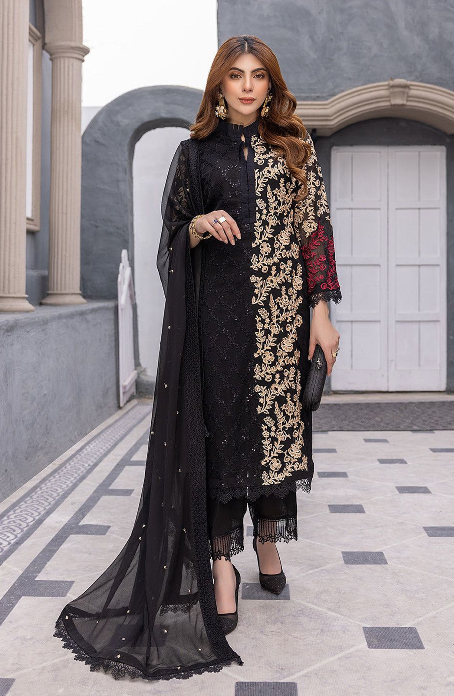 AZURE Full heavy Embroidered chiffon front  Front Embroidered Daman Bunch
Full Embroidered Chiffon Back Back Embroidered Daman Bunch
Full Embroidered Chiffon Sleeves With Embroidered Cuff
Full Embroidered Chiffon Dupatta With 2 Side Embroidered Border 
Plain Malai Trouser With Embroidered Bunch 
