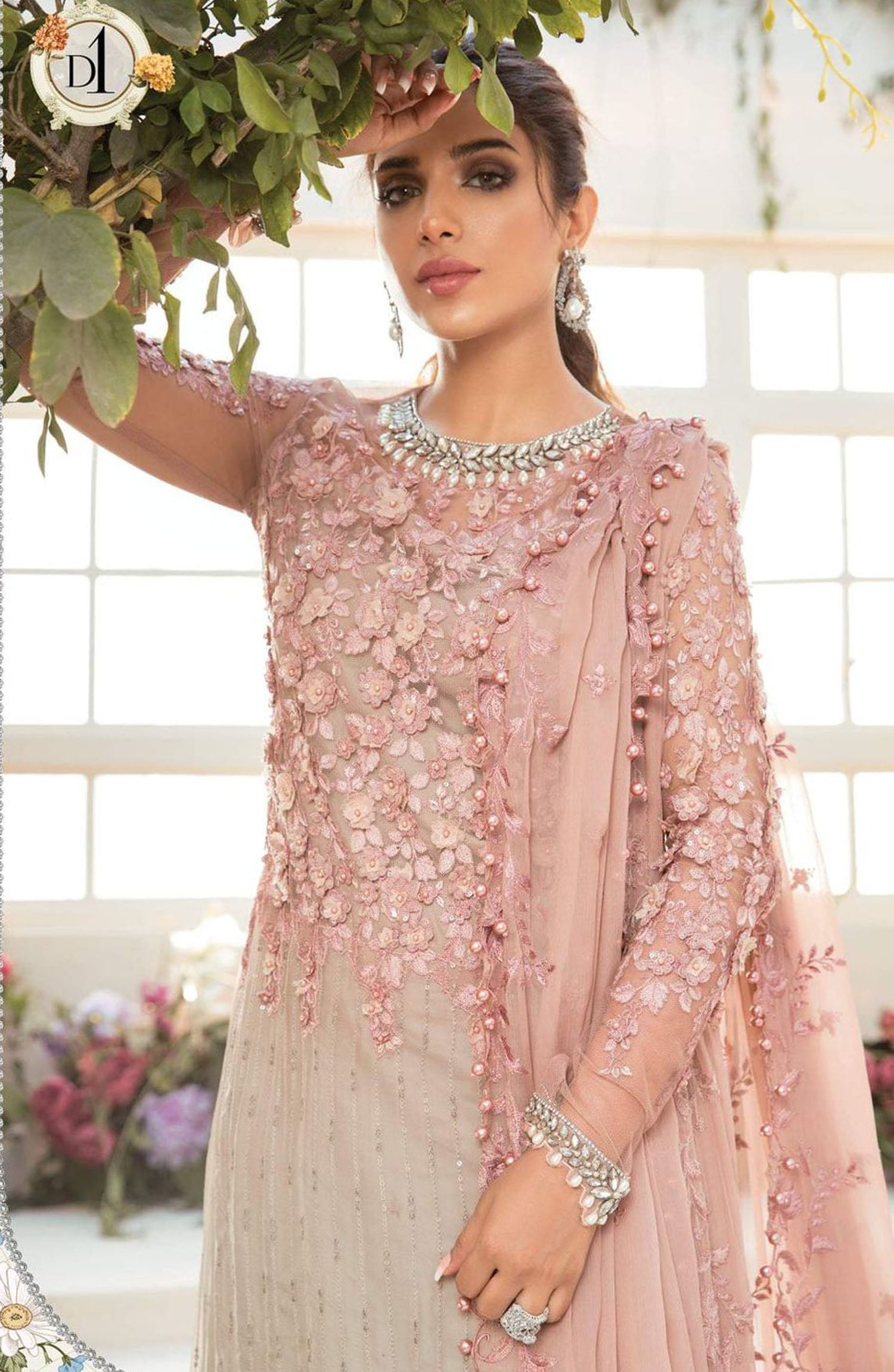 MARIA B
Embellished Handwork & Sequence Work☆
Full Embroidered Chiffon Tie & Dye Front With Embellished 3D Flower Work  Chiffon Tie & Dye Back Embroidered Chiffon Sleeves With 3D Handwork Embroidered Front Daman Patch Embroidered Chiffon Heavy Dupatta Dyed plan malai Trouser Embellished Neckline & Sleeves Border
